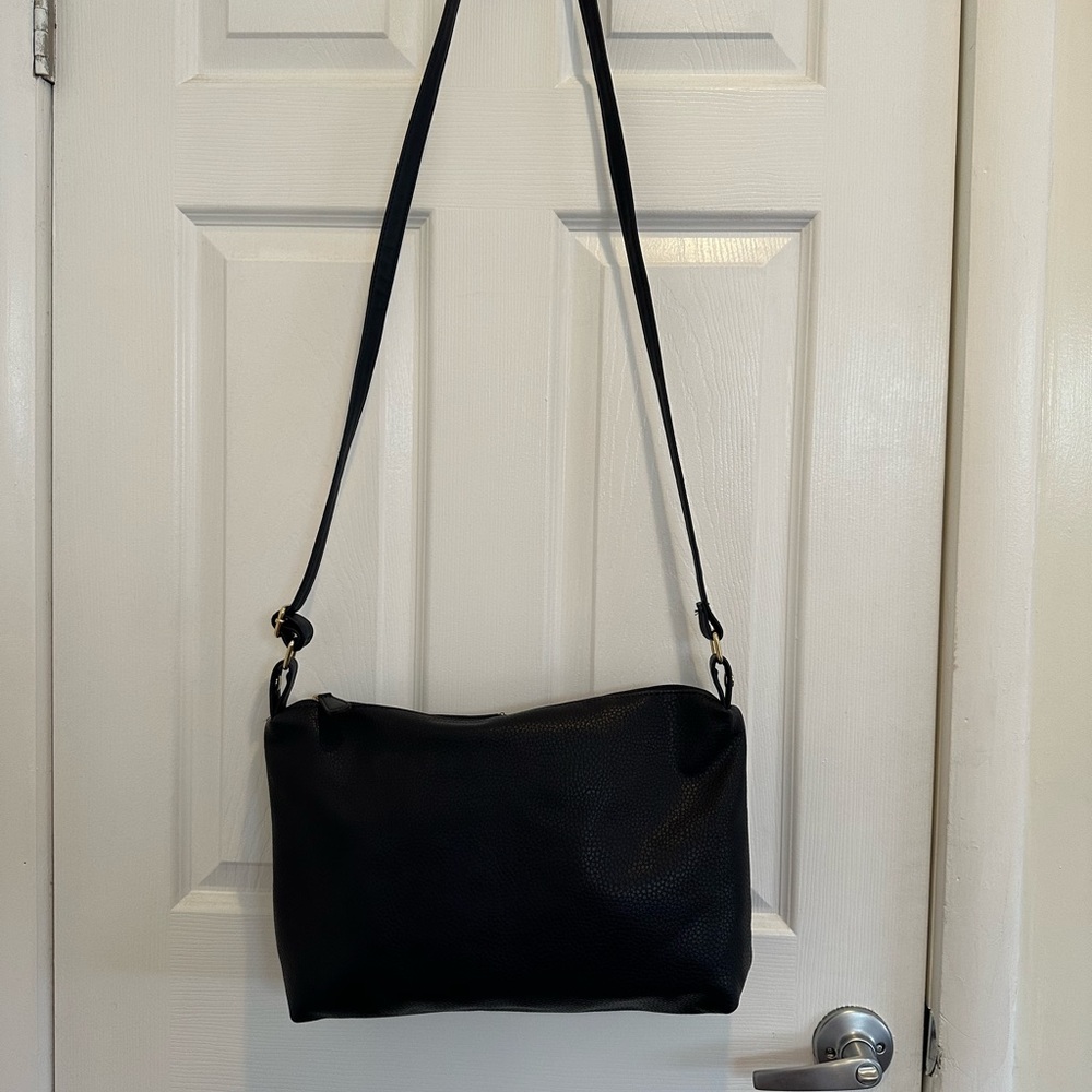 Women’s Crossbody Leather Bag